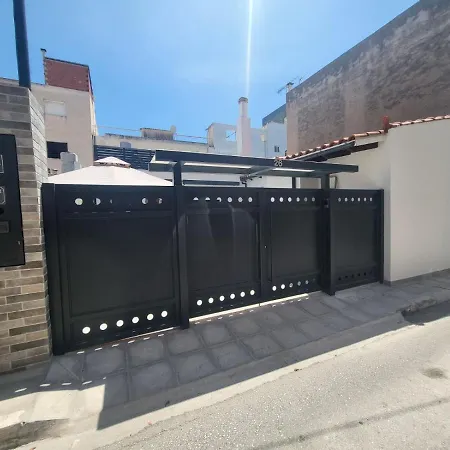 Casa D' Irene Near Airport, 200 Mtrs From The Beach, Artemis Center * Artemida (Attica)